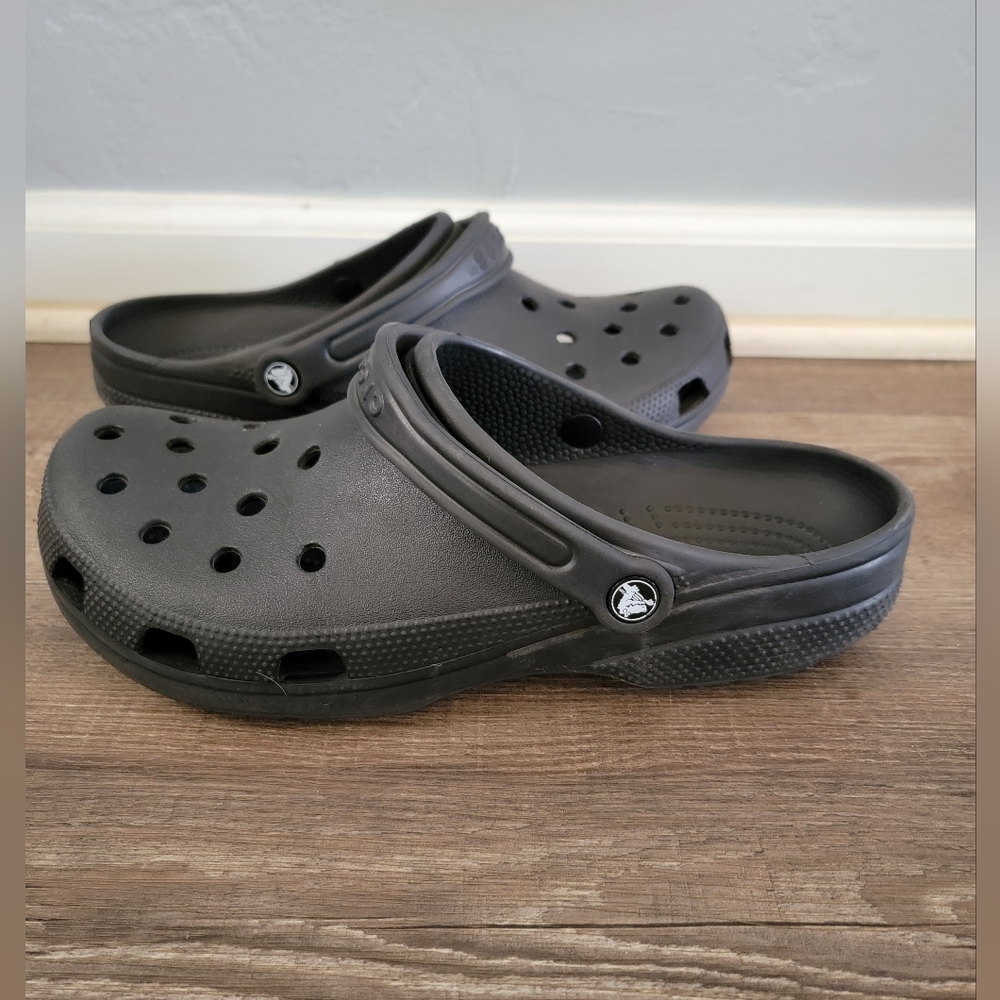 Men's Black Crocs Size 12
